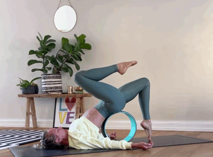 Posture du pont avec Roue de yoga - BackBalance - Getractive