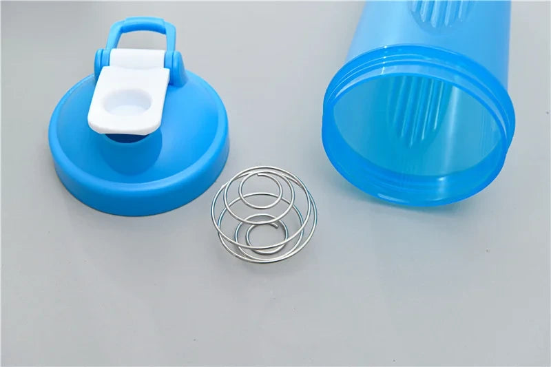 Mélange rapide et facile avec Shaker 600 ml - PowerShake - Getractive